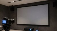 projector room screen gain
